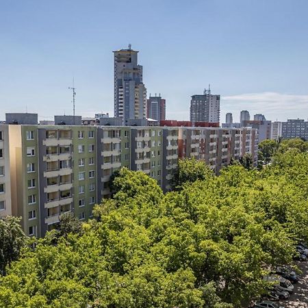 2 Room Apartment With Terrace, New Building, Jegeho Bratislava Luaran gambar